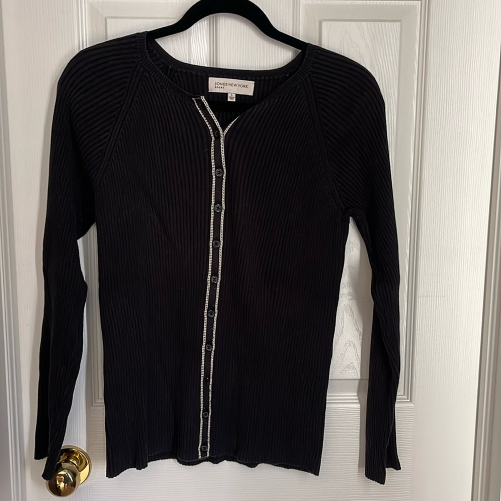 Sweater/cardigan